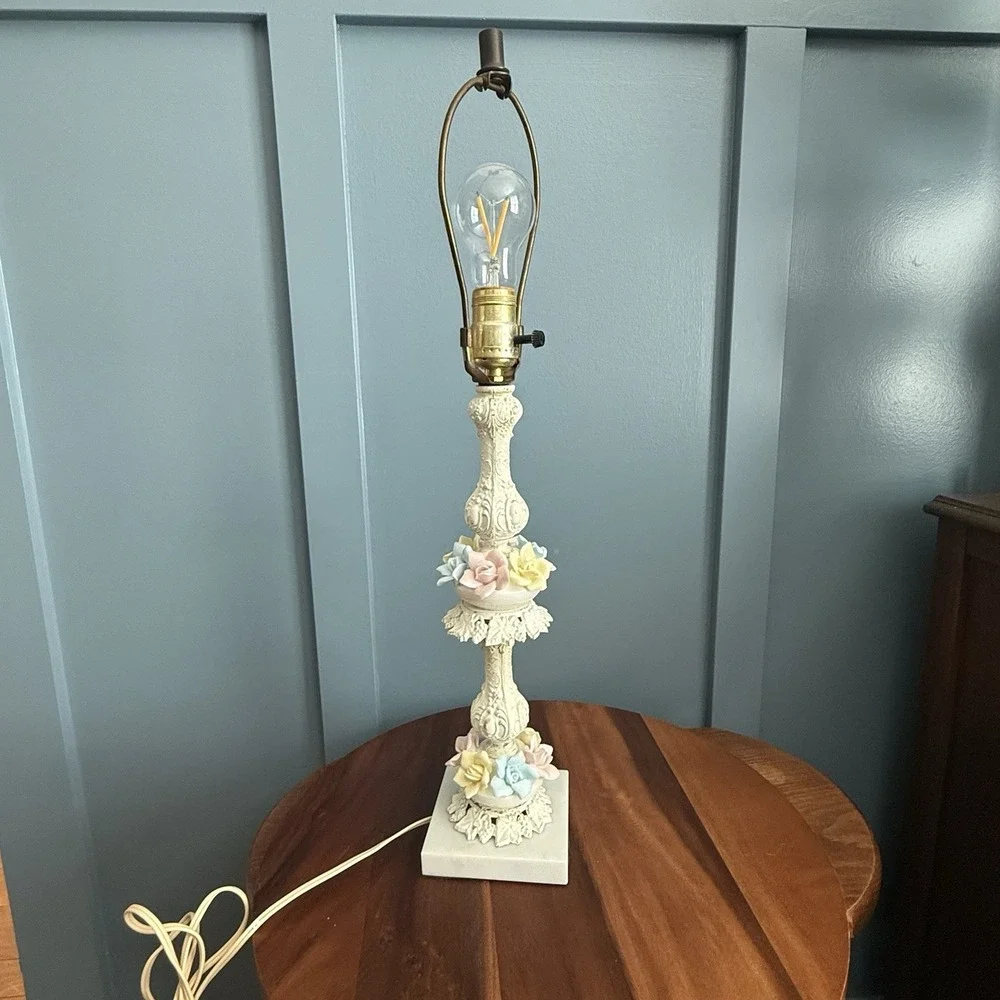 Vintage Floral Lamp Porcelain Roses Marble Base Cast Iron Cottage‎ Shabby Chic